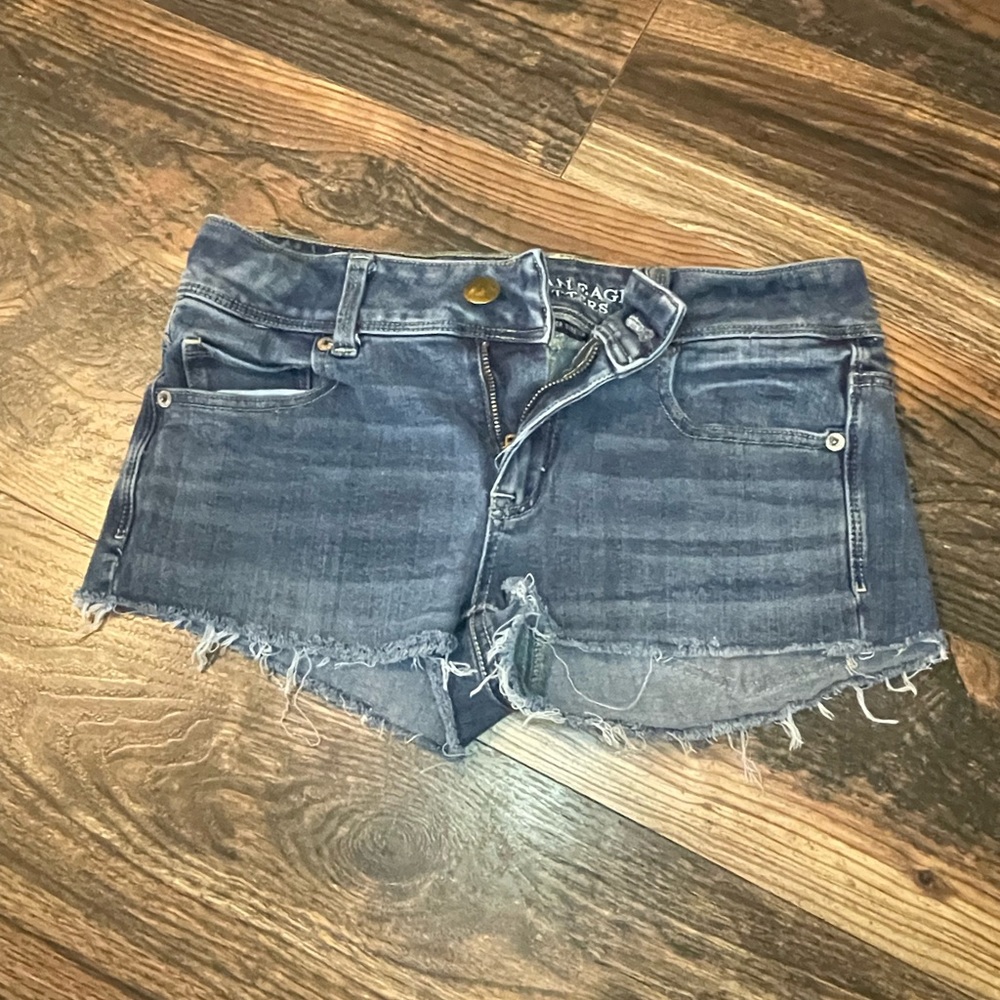 American eagle kick boot  cutoff denim shorts